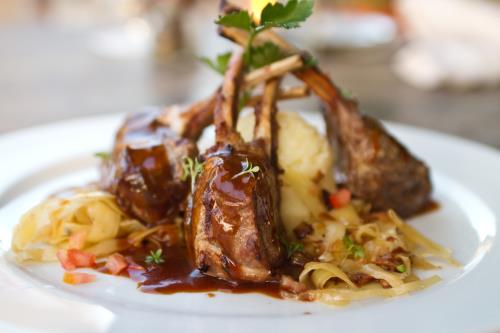 Mangos Restaurant