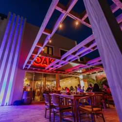 Oak Restaurant & Bar